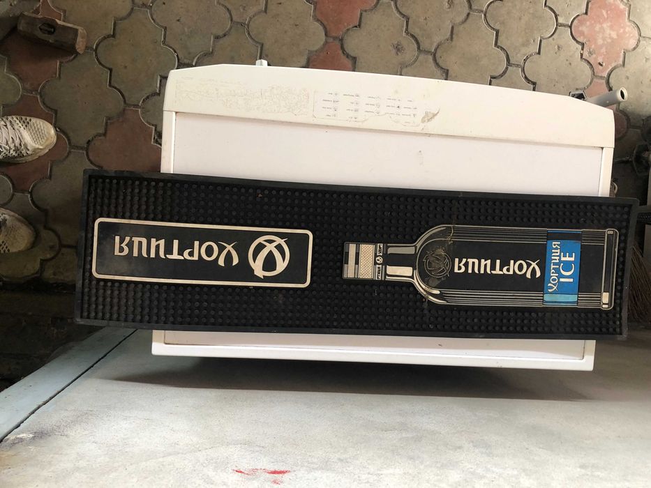 кухонные на  барную стойку резиновые