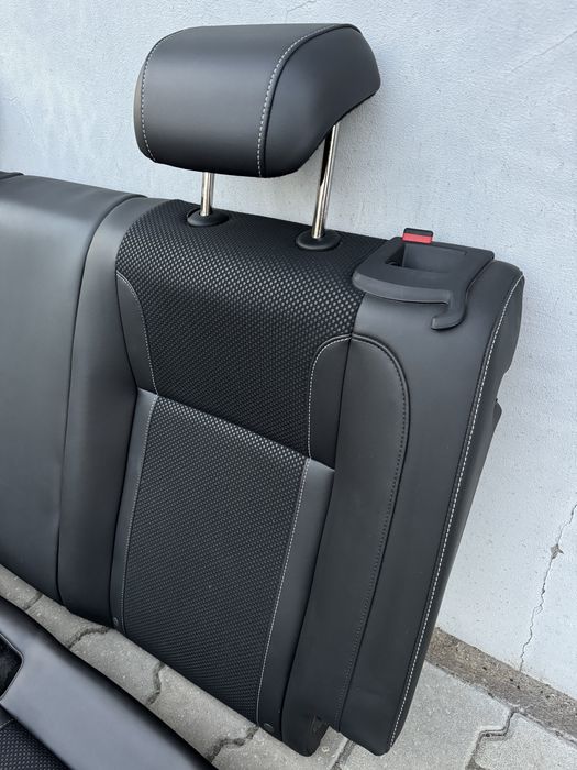 Kanapa tył Opel Astra J IV Gen. OPC GTC oparcie tylne fotele siedzenia