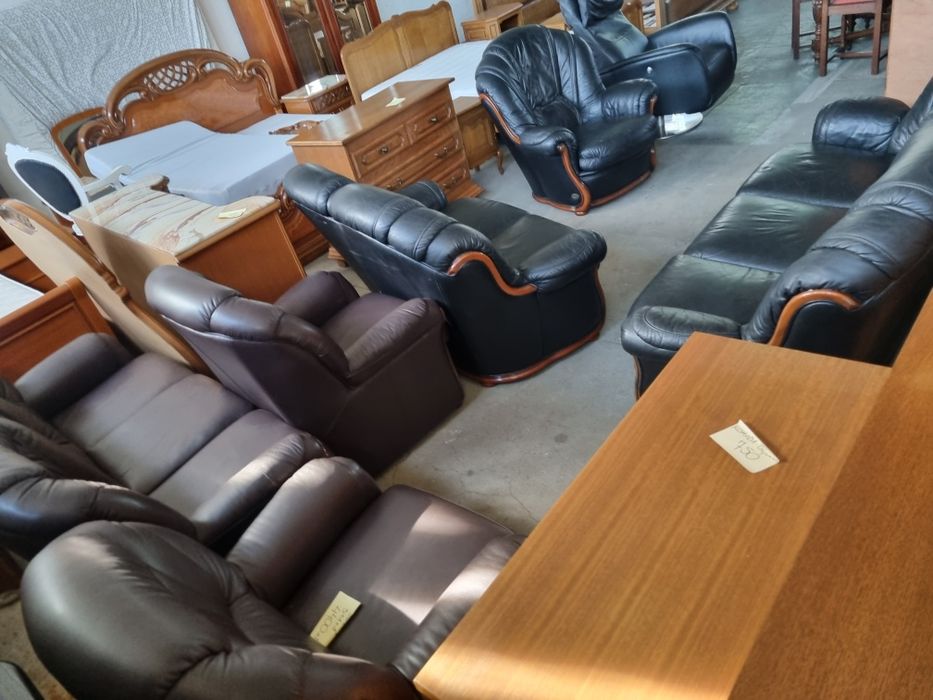 komplet wypoczynkowy ze skóry naturalnej  3+2+1