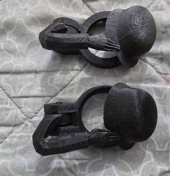 Kapsle/ zatyczki do butelek 2 sztuki