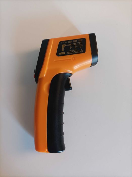 Termómetro Digital infravermelho sem contacto | -50°C a 400°C