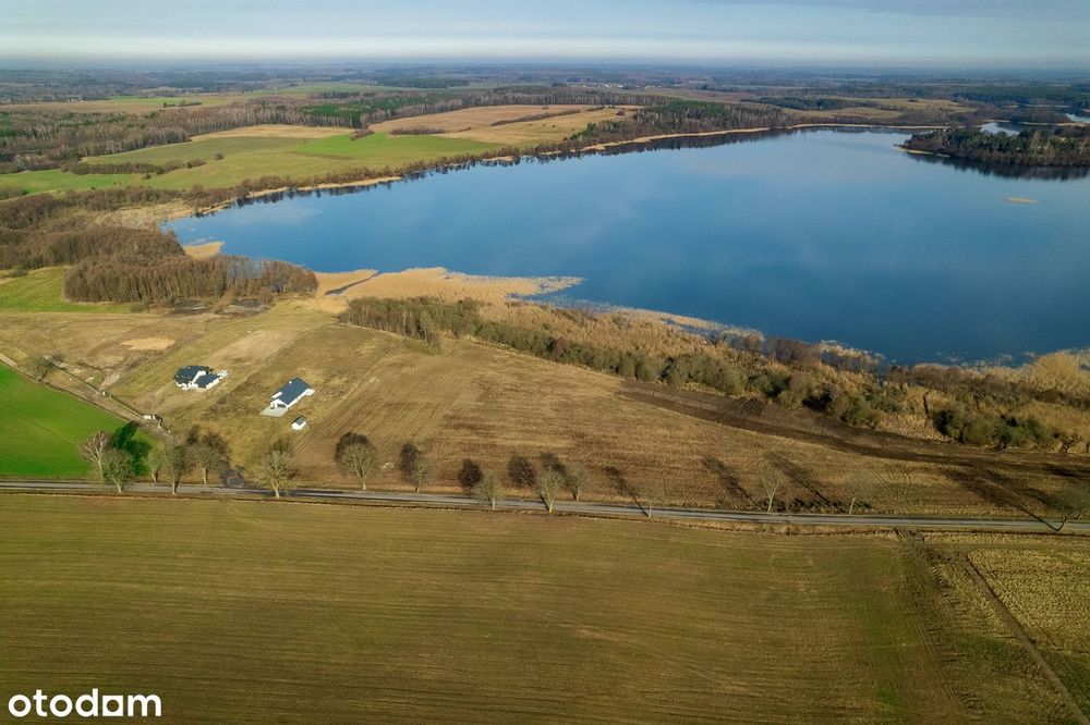 Działka budowlana 9900 m² i linia brzegową - More