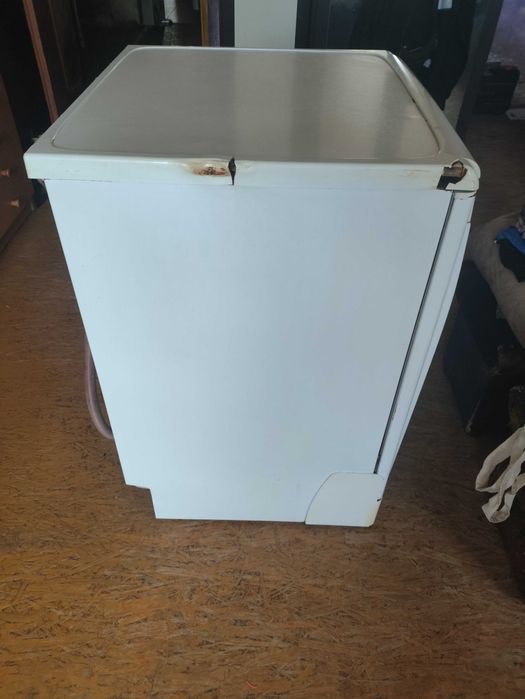 Zmywarka INDESIT IDE 100 EU