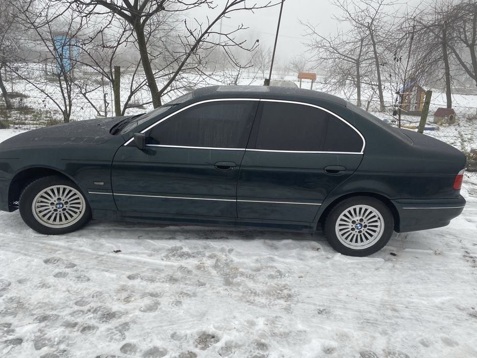 Продам бмв Е39 .