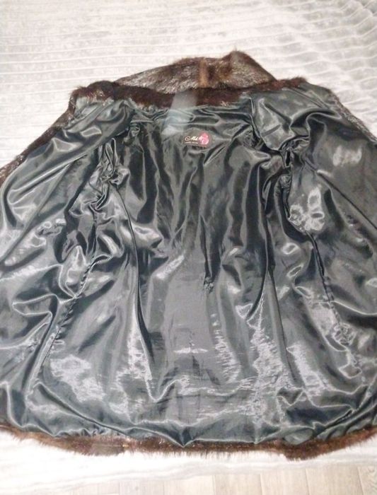 Шуба з натурального хутра нутрія 50-52 розмір