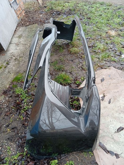 Передній бампер TOYOTA CAMRY VIII XV70