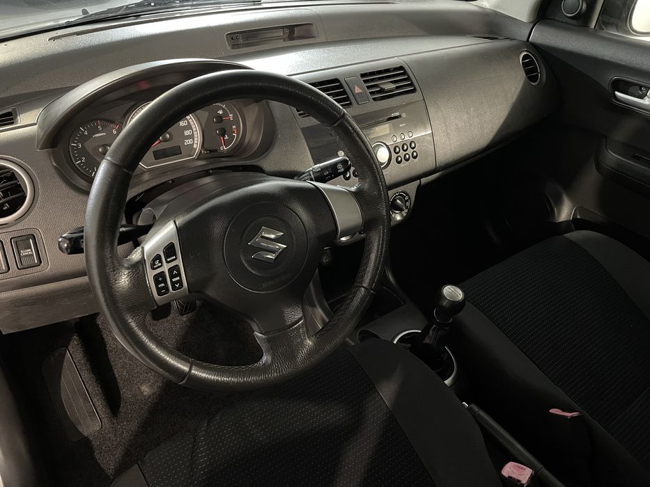 Suzuki Swift/ 1.3 DDIS/ GLX