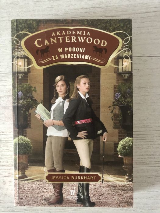 Akademia Canterwood zestaw książek