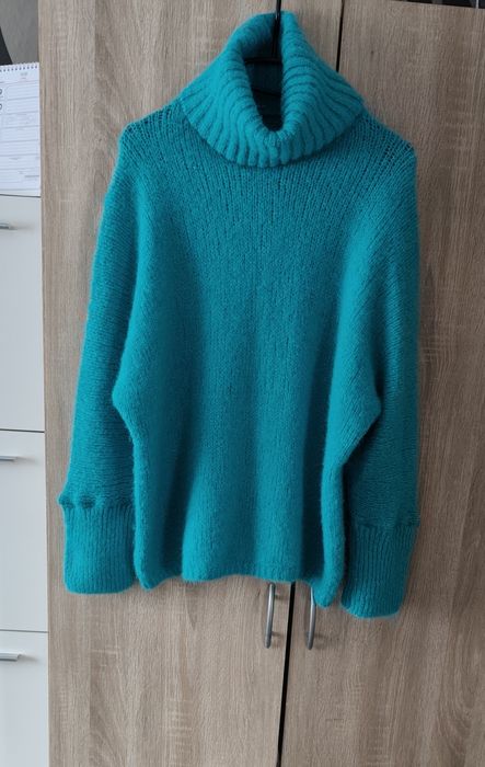 Piękny nowy sweter moher