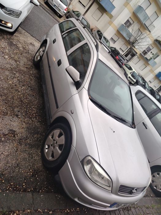 Carrinha Opel Santarém