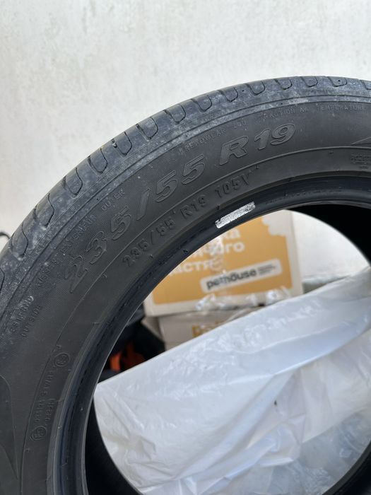 Pirelli scorpion 235/55/R19