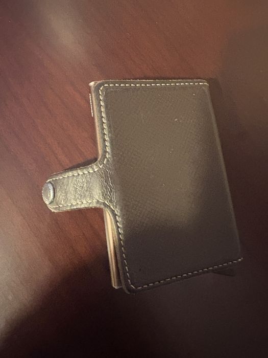 Carteira SECRID com 2 anos