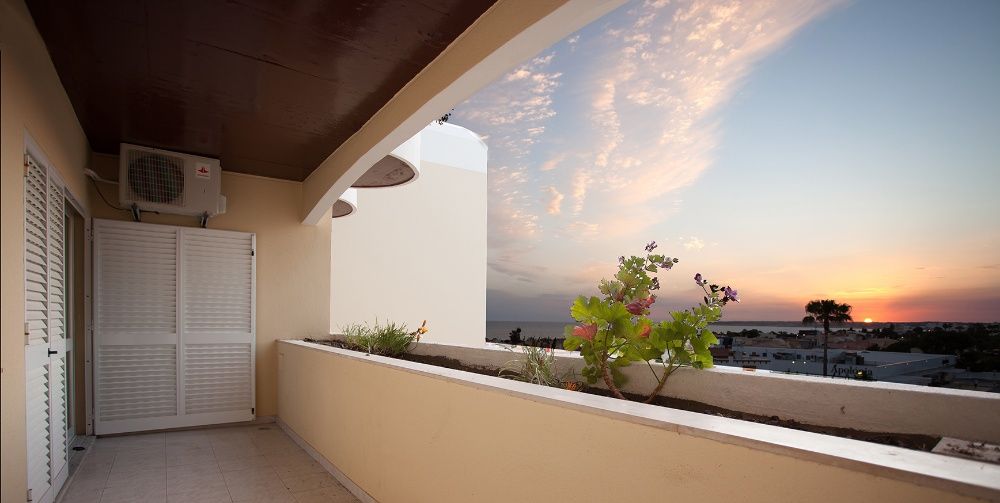 Apartamento T1 em Cond C/Piscina – A 150m da Praia da Galé, Albufeira