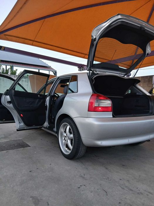 Audi A3 1.9 Diesel foto 2