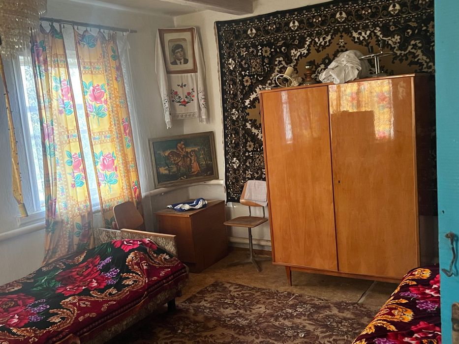 Продам будинок в селі Карабчиїв!