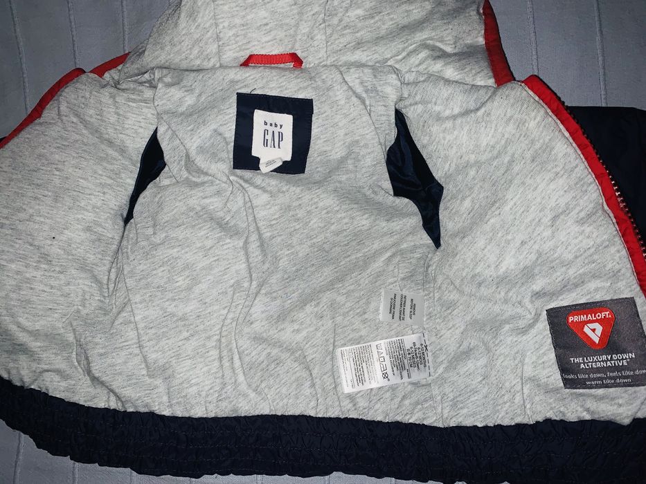 Kurtka puchowa zimowa BABY GAP 6-12m grubsza stan idealny