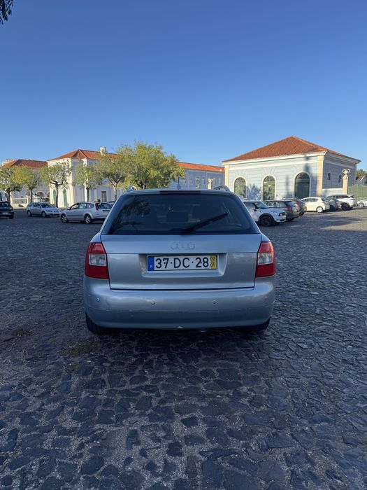 AUDI A4 AVANT 1.9 TDI 130CV 2002