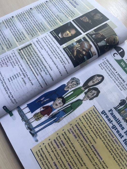 Книга з англійської мови New English file