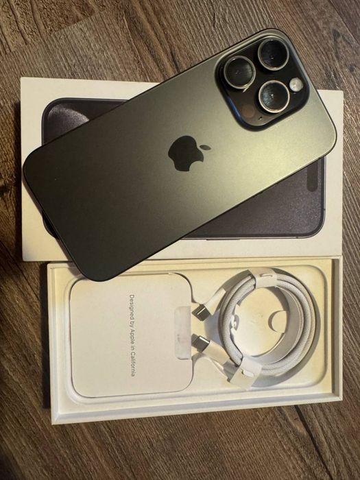 Iphone 15pro 128гб.