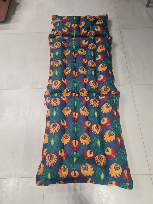 Sprzedam materac trzykomorowy z okresu PRL, oryginalny wzór, okazj