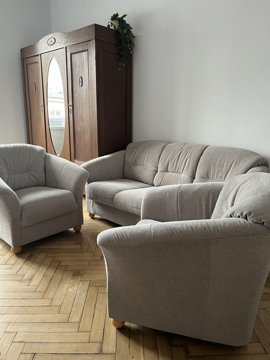 Meble wypoczynkowe sofa rozkładana fotele KLER