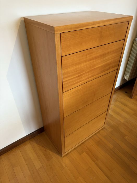 Pack Quarto – 2 cómodas + 2 mesas de cabeceira – excelente estado