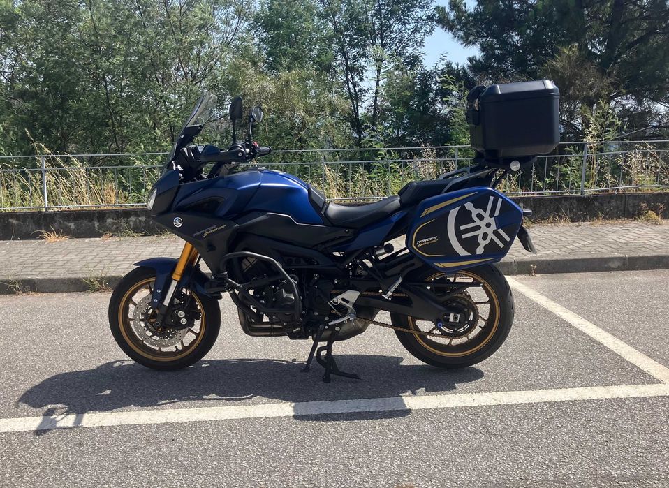 Yamaha Tracer 900 GT akrapovic
