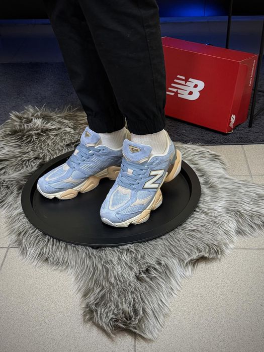 Чоловічі весняні Кросівки New Balance 9060