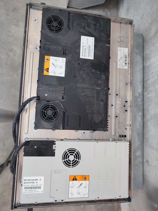 Placa de indução Hotpoint Ariston KIF 952 BXLD B