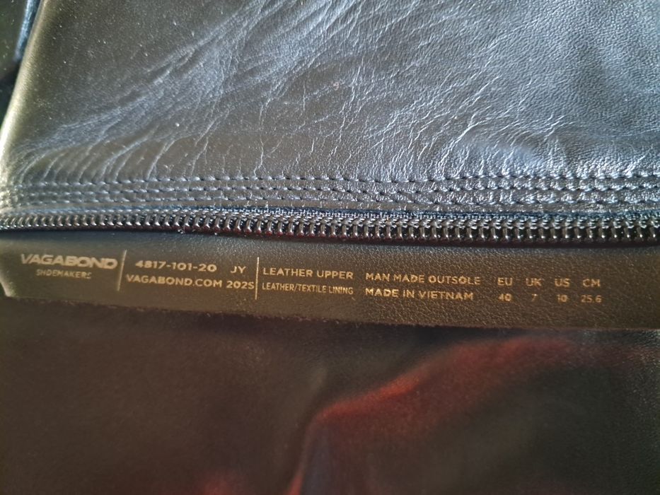 Срочно продам Ботинки натуральна шкіра Vagabond оригінал, 40р
