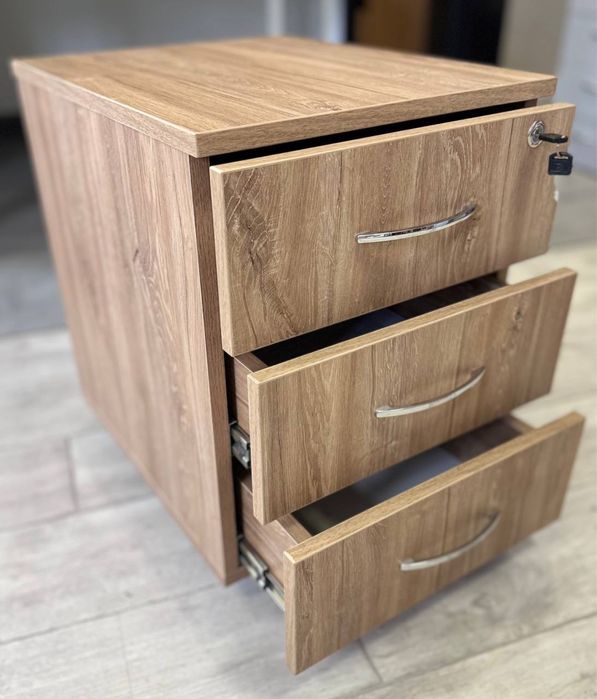 Распродажа Офисные Кресла Мебель Стулья Офісні Ствльці Крісла