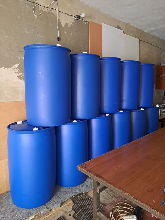 Бочки пластиковые 200л (02 PE-HD)