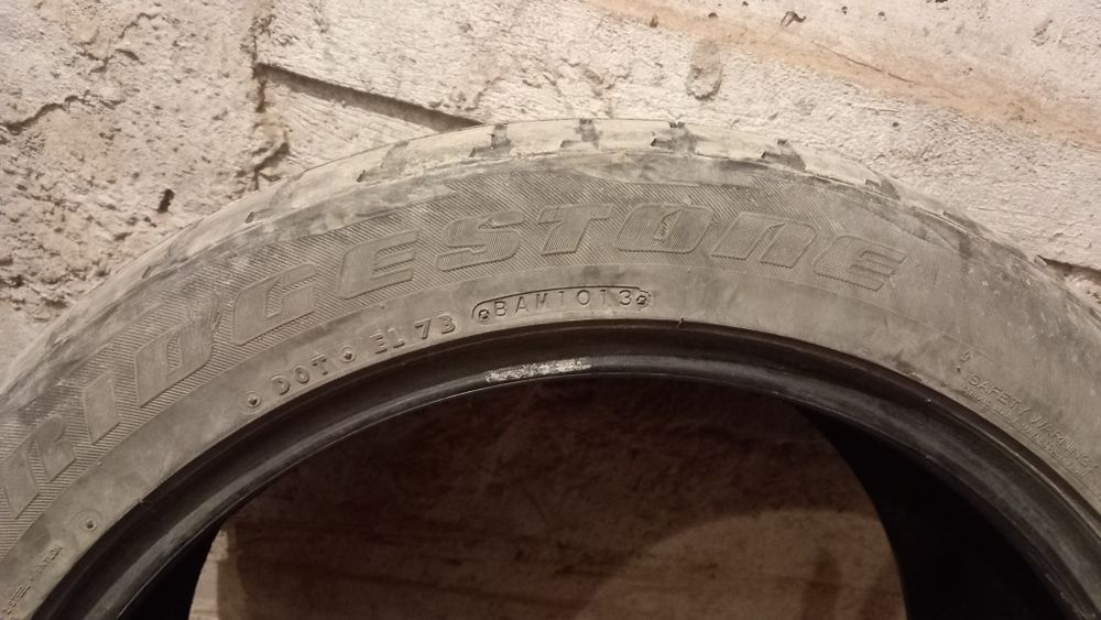 Продам резину 275 45 20