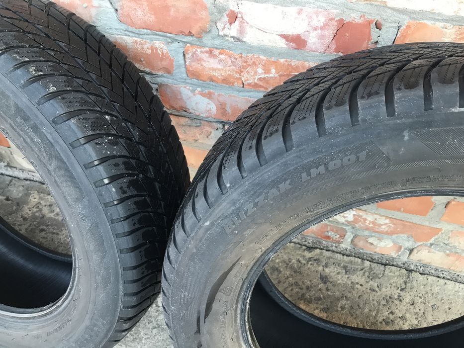 Шини Bridgestone 225 60 17