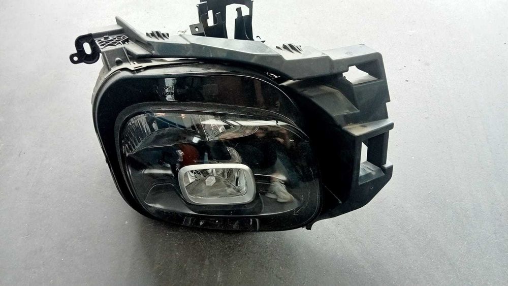 Otica / Farol Direito Citroen C3 Aircross II 2018 13468647 em Stock