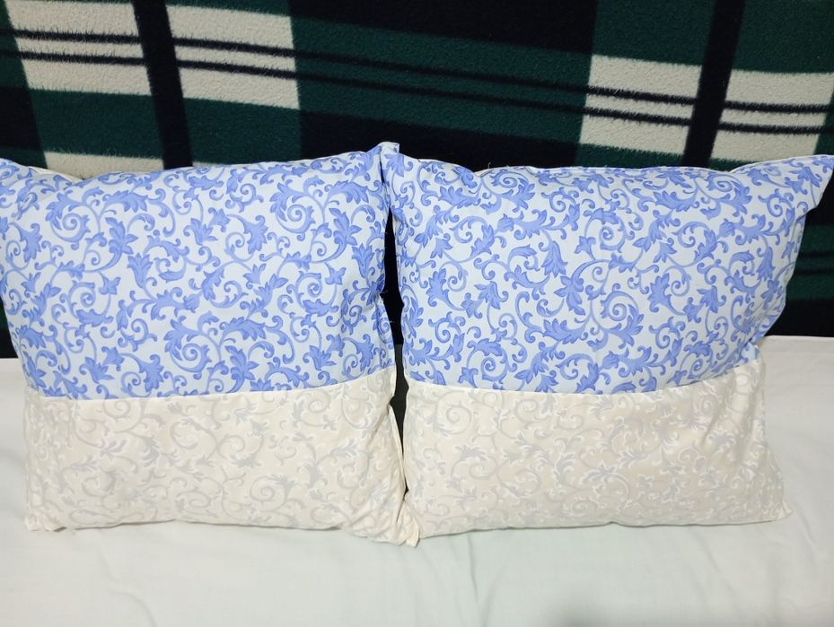 Okazja Zestaw Dwóch Połpuchowych Jaśkow Szyte Recznie