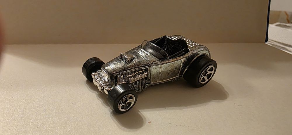 Hot wheels deuce roadster z 1999 r