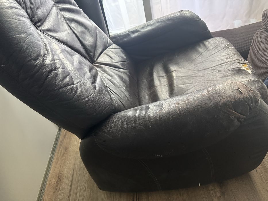 Fotel z funkcją relax skórzany