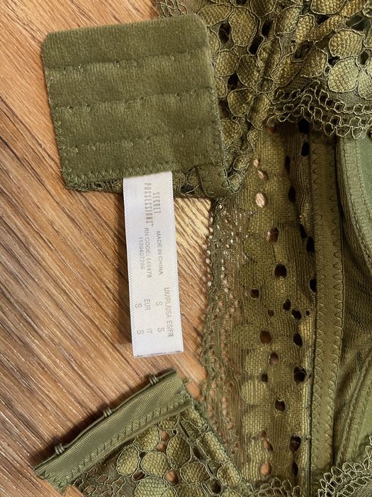 George 70A, Secret Possessions S