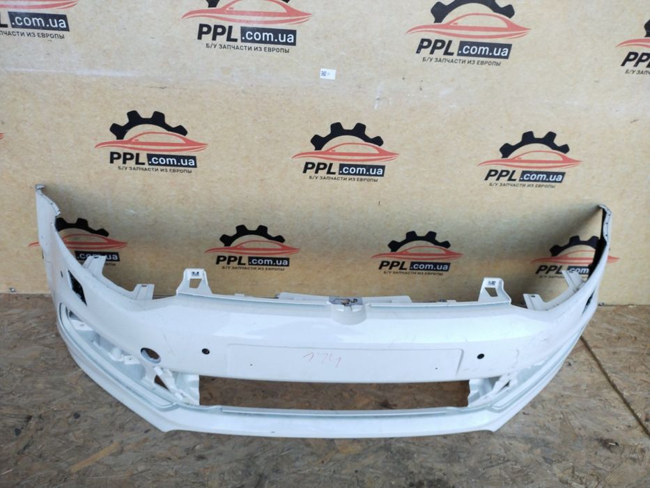 VW Polo 5 V R-Line 2011-2017 Бампер передний 6R0807221