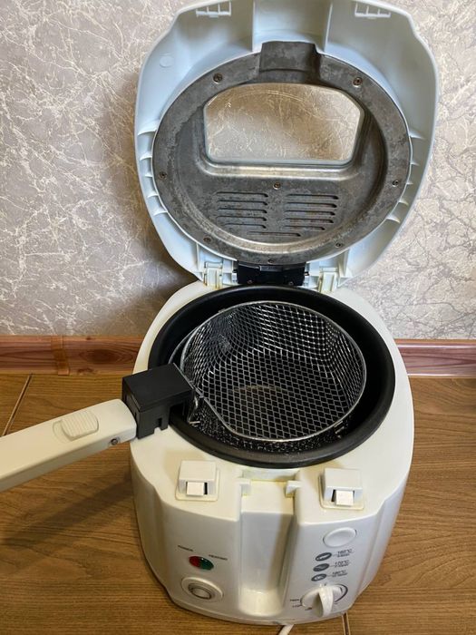 Фритюрниця