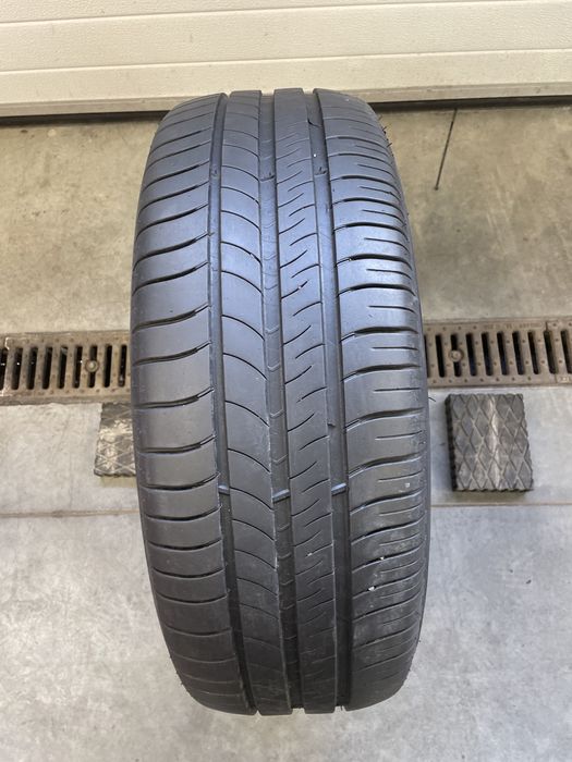 1x Opona Letnia Michelin 215/60 R16