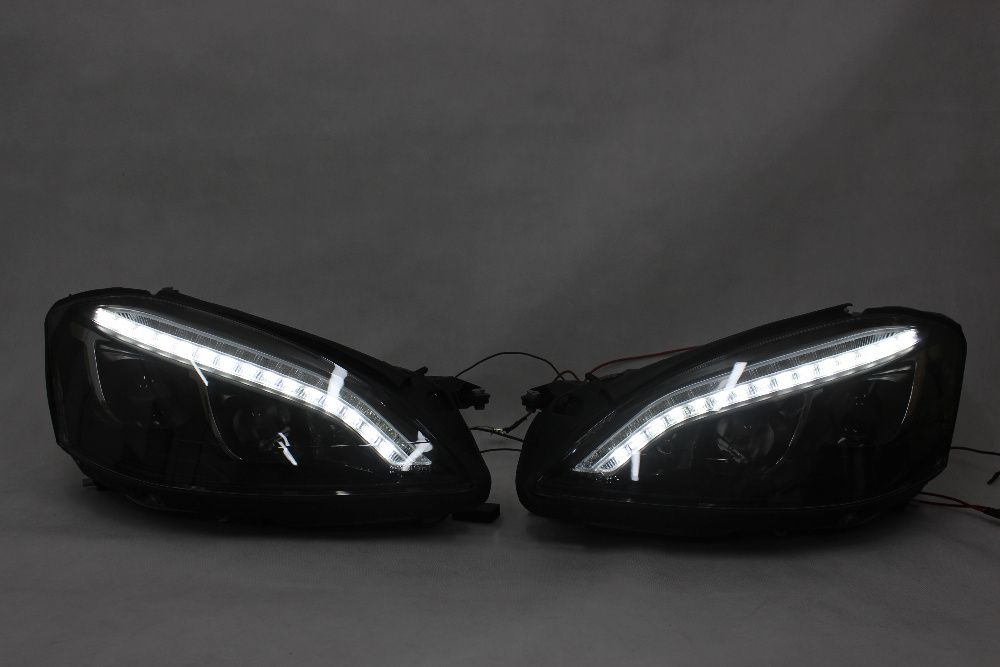 Lampy reflektory przód MERCEDES W221 S 05-09 Skrętne Xenon LED NOWE