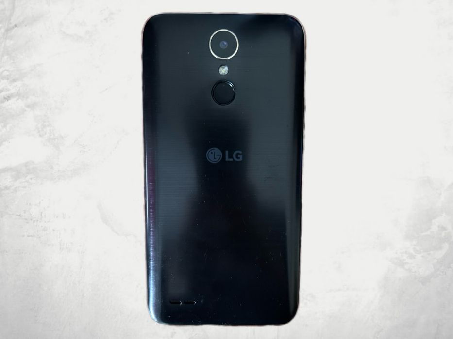 Telefon LG czarny