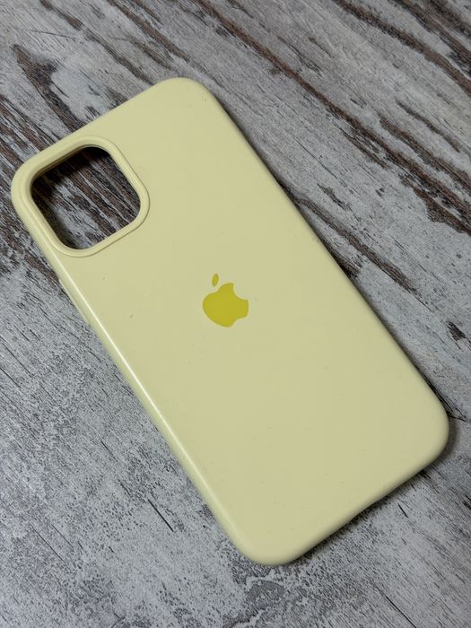 Чехольчики для iphone 12 pro