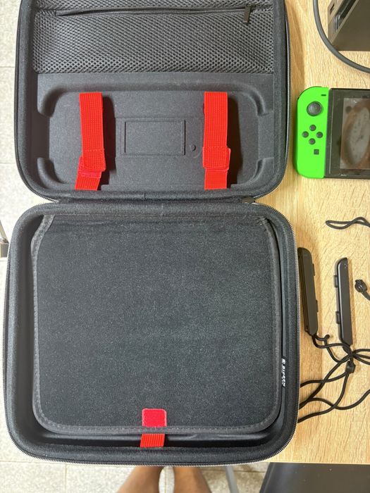 Consola Nintendo Switch 1