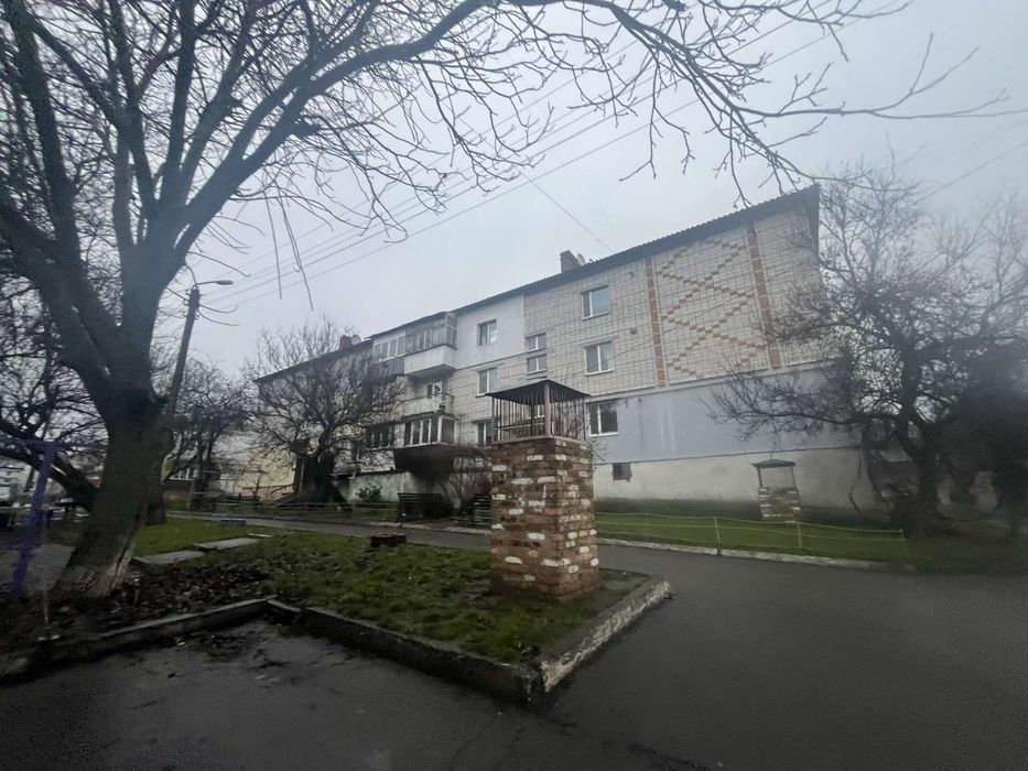 ТЕРМІНОВО! продам квартиру! Сертифікат