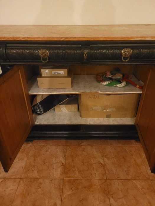 Moveis em Madeira e Tampa em Mármore - 3 Peças