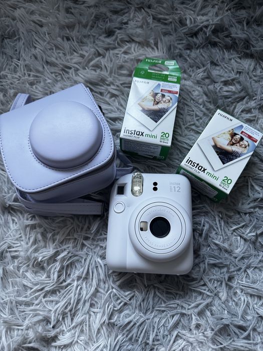 Продам Instax mini 12 | торг