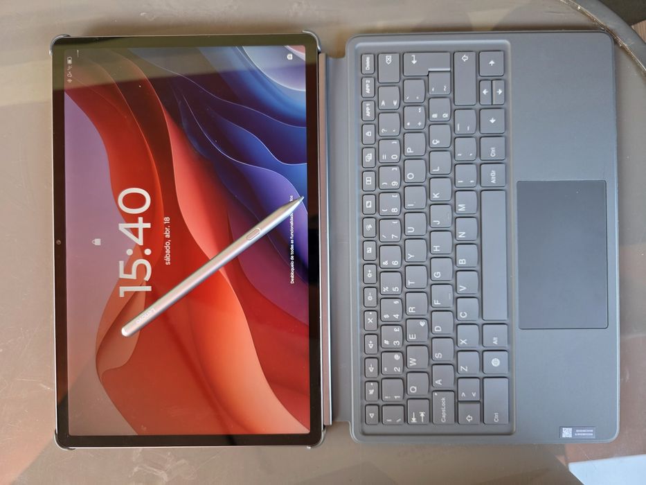 Tablet Lenovo IdeaTAB PRO÷teclado+caneta